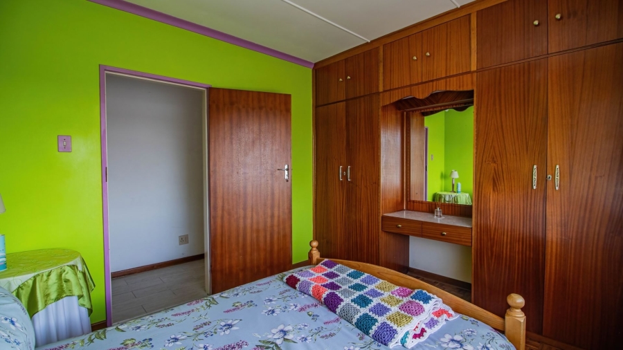 5 Bedroom Property for Sale in Rosedale Park Eastern Cape